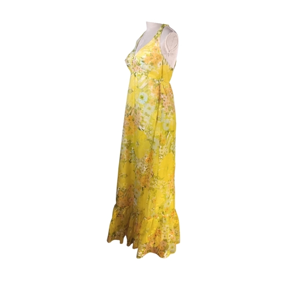Vintage 1960s Floral Halter Prom Evening Gown With Taffeta Lining - Picture 4 of 10